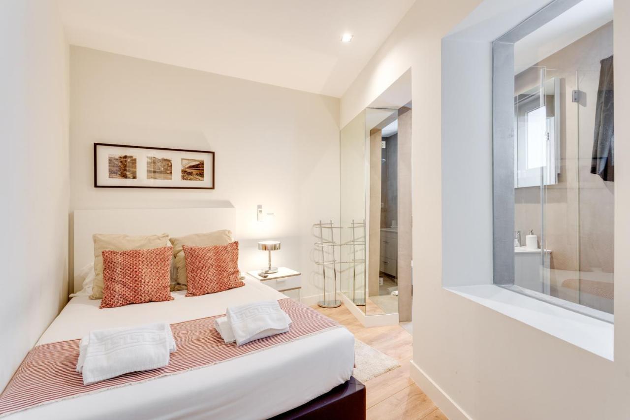 Tiara Downtown Apartments By Da'Home Porto Eksteriør billede