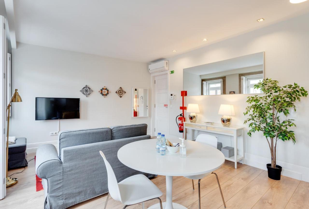 Tiara Downtown Apartments By Da'Home Porto Eksteriør billede