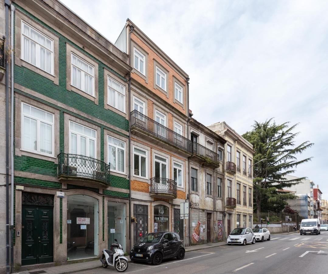 Tiara Downtown Apartments By Da'Home Porto Eksteriør billede